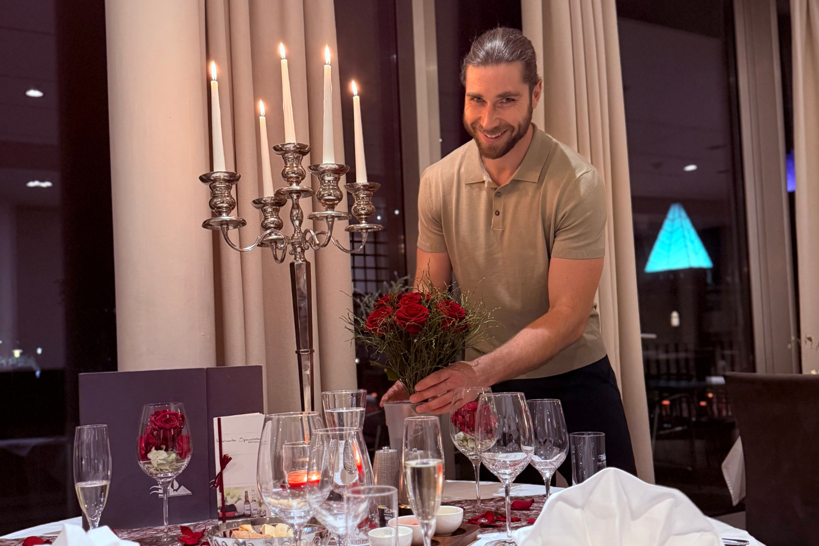 Candle Light Eislaufen image 7 - Das Schloss an der Eisenstrasse