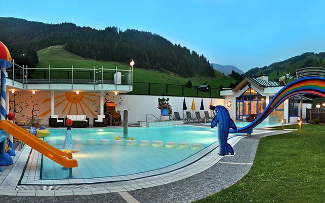 Happy moments for teens in the high summer image 4 - Familotel Saalbach Hinterglemm Wellness- & Familienhotel Egger