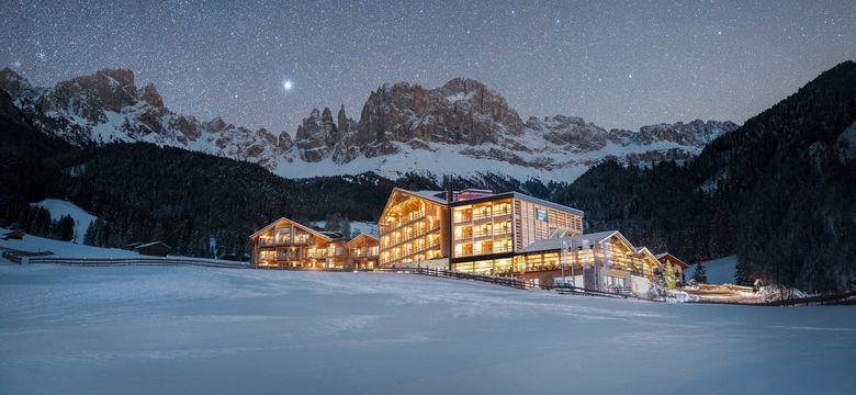 Dolomit Resort Cyprianerhof: Vertikale Action im Eis