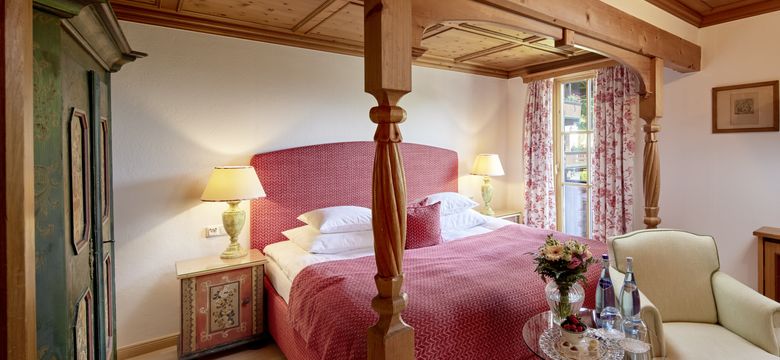 Relais & Châteaux Hotel Tennerhof: Double Room Deluxe image #6