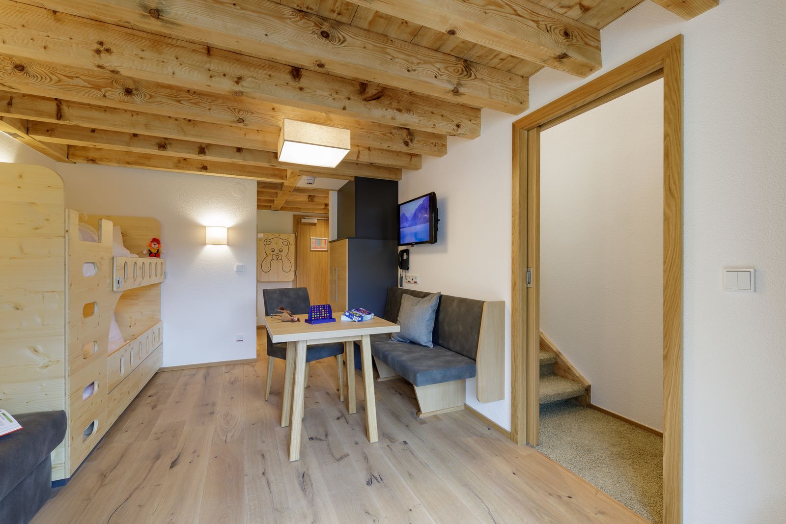 Gipfelglück image 1 - Familotel Tiroler Zugspitzarena Kaiserhof