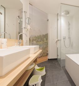 NEU Bärenblick image 2 - Familotel Tiroler Zugspitzarena Kaiserhof