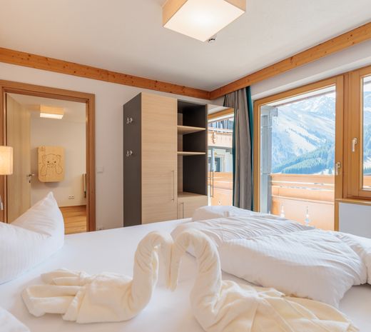 Alpen-Suite „klein“ image 2 - Familotel Tiroler Zugspitzarena Kaiserhof