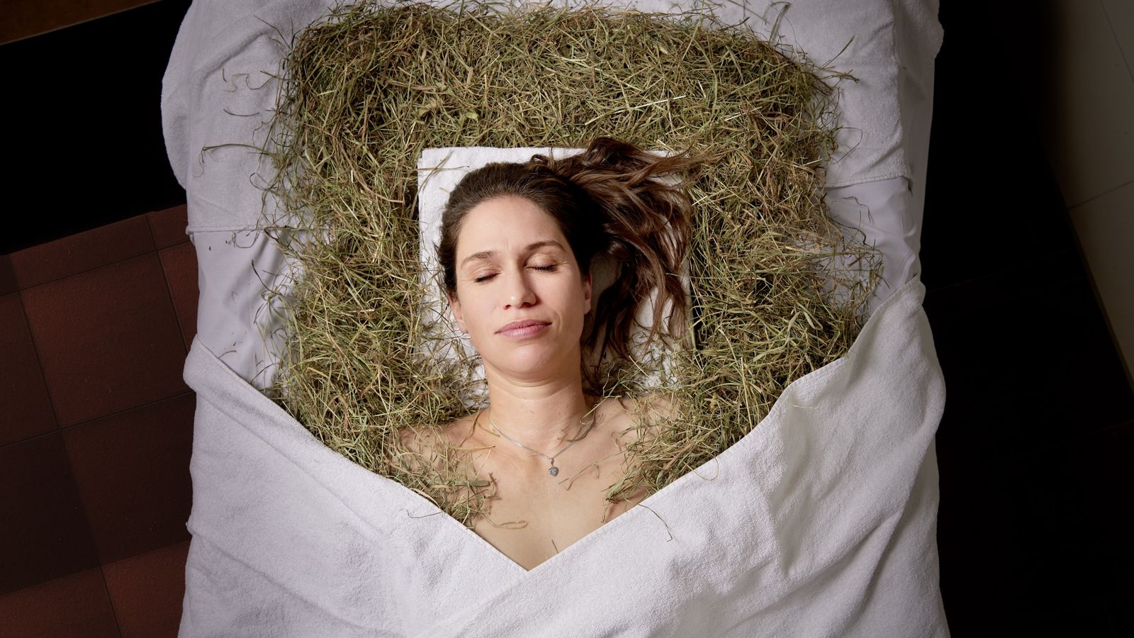 Relaxation of the muscles in warm, fragrant hay.