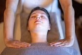 Anti-Stress-Wellness-Massage Kopf-Nacken-Schulter