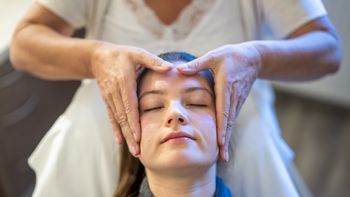 Natur Pur Gesichtsbehandlung