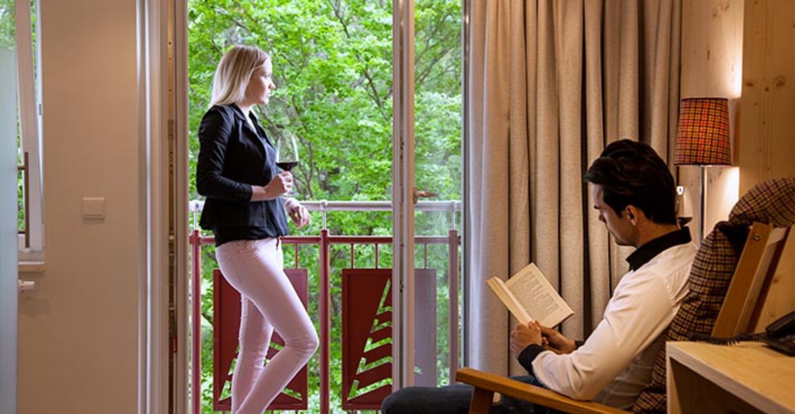 ZimmerdetailPriml - DoppelzimmerWaldseite image 3 - Allgäuhotel Tanneck