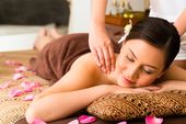 Ayurvedische Ganzkörpermassage Abhyanga