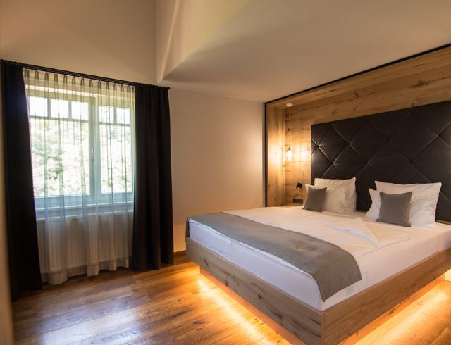 Hotel Room: Suite - Wirthshof 