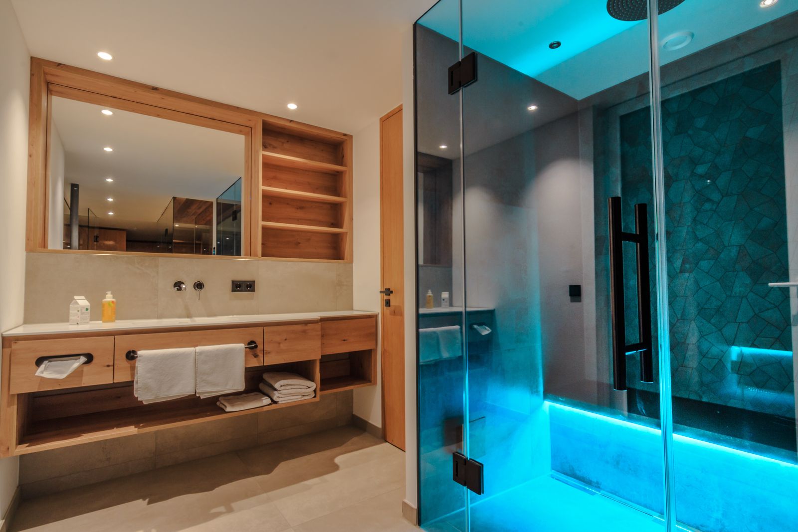 SPA Chalet Plus image 3 - Wirthshof Resort