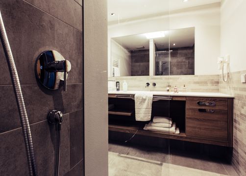 Nature room Talblick (4/4) - Natur- & Biohotel Bergzeit