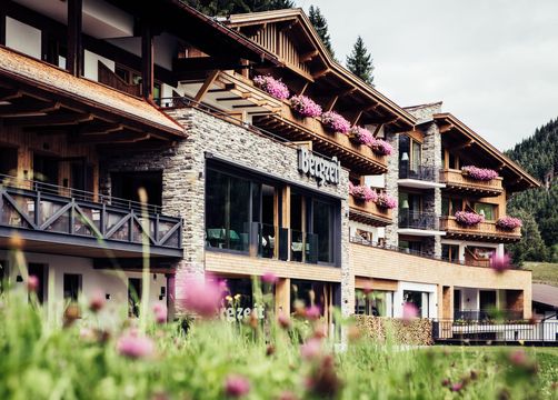 Biohotel Bergzeit hotel Tannheimer Tal - Natur- & Biohotel Bergzeit
