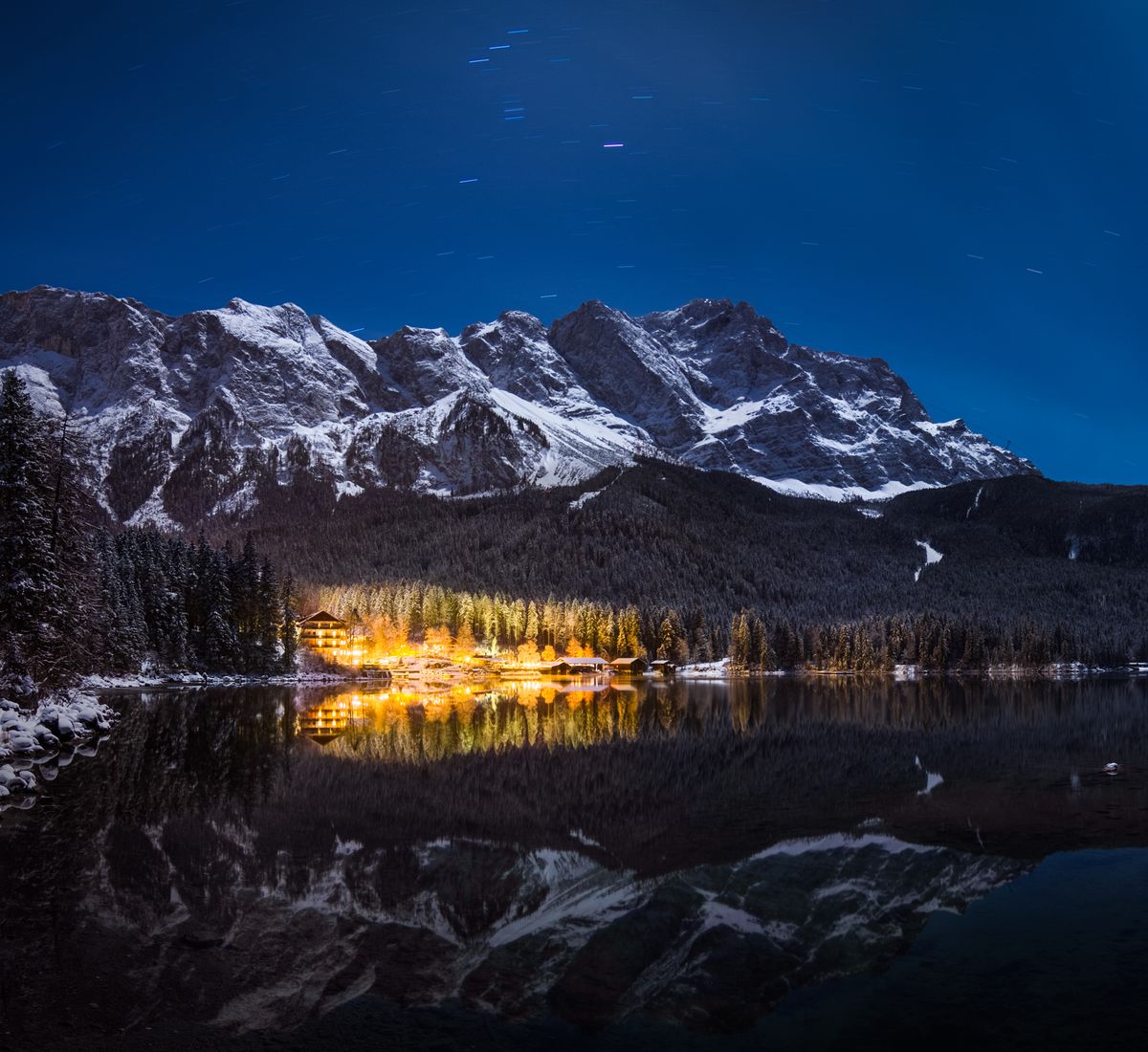 Weihnachten zwischen See & Berg image 1 - Eibsee Hotel