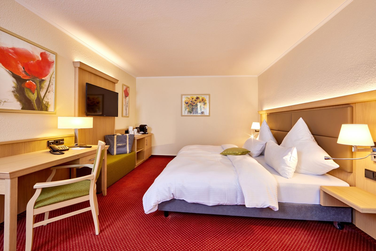 Doppelzimmer 329 image 2 - Eibsee Hotel