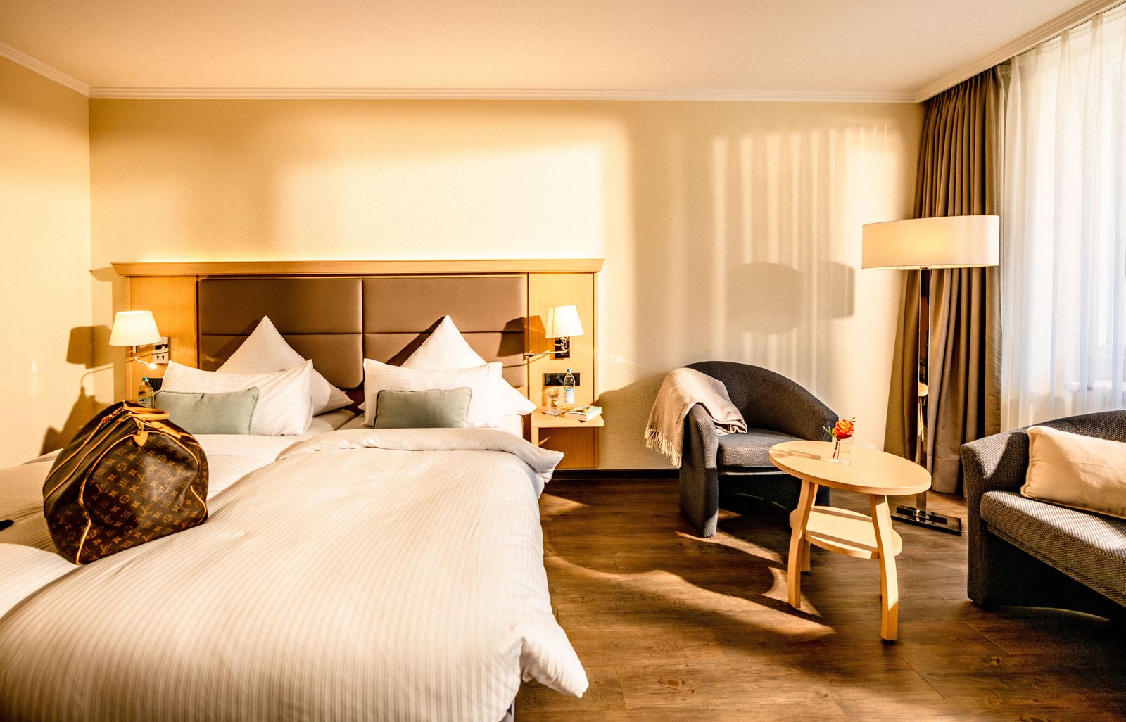 Doppelzimmer Zugspitze image 3 - Eibsee Hotel