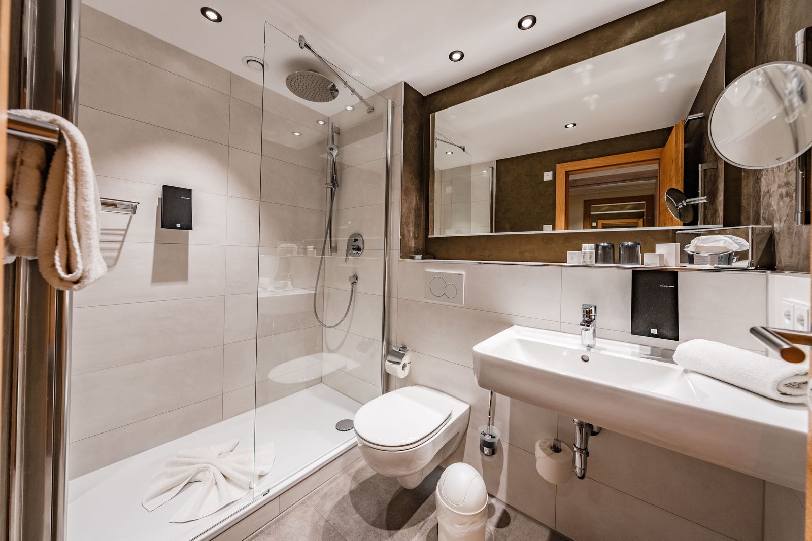 Panoramasuite Eibsee image 6 - Eibsee Hotel