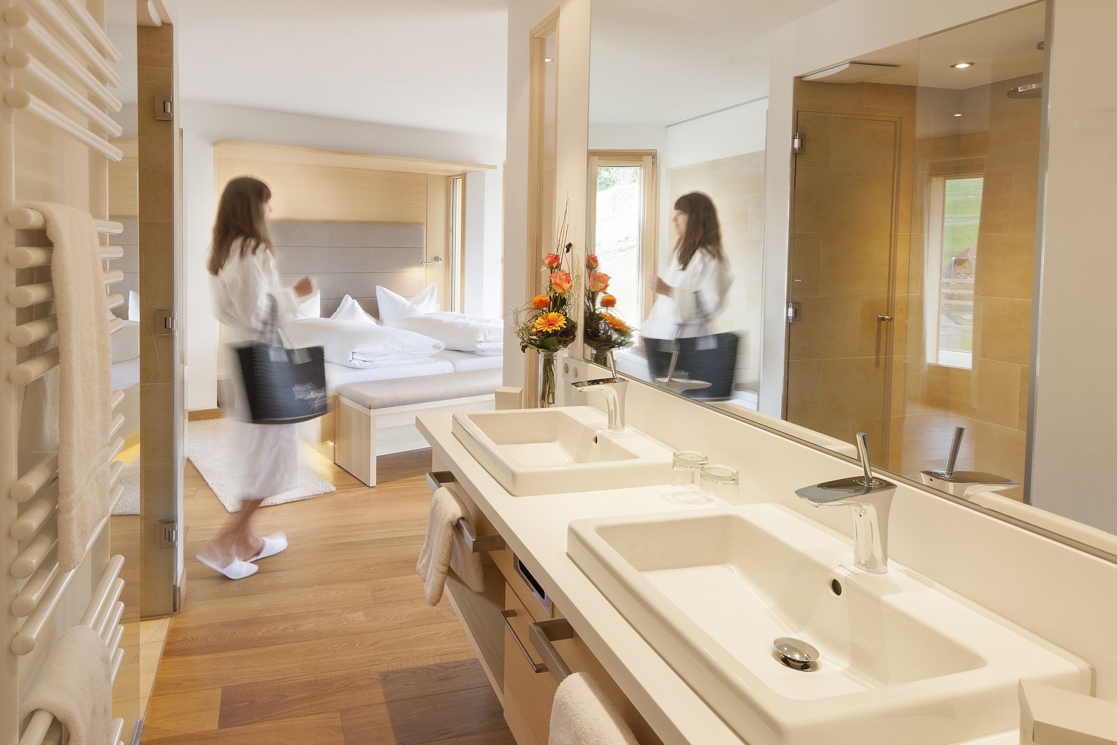 JuniorsuiteLifestyle image 1 - derWaldfrieden naturparkhotel