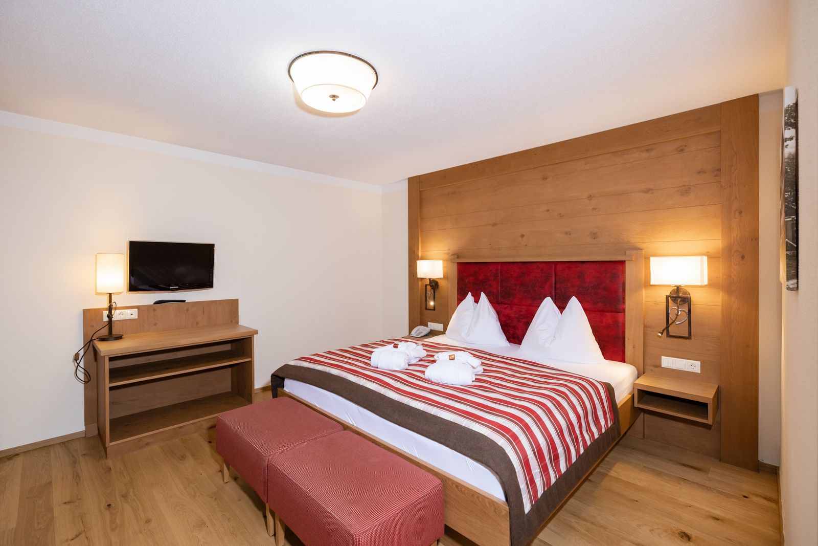 Hotel Room: Luxurious _ DAHUAM - Hotel Wöscherhof