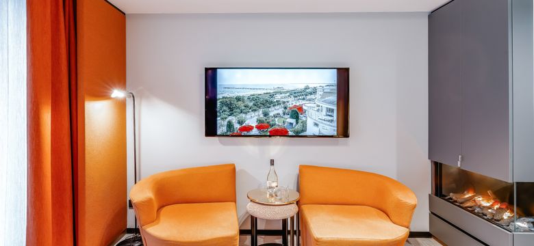 DAS AHLBECK HOTEL & SPA: Doppelzimmer seitlicher Seeblick vom Balkon Typ 9a image #8