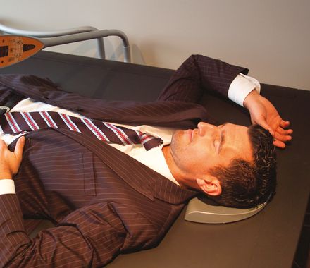 Wasserstrahlmassage auf dem Hydro-Jet - DAS AHLBECK HOTEL & SPA