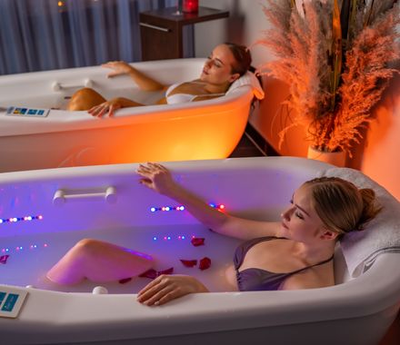 Edelsteinbad - DAS AHLBECK HOTEL & SPA