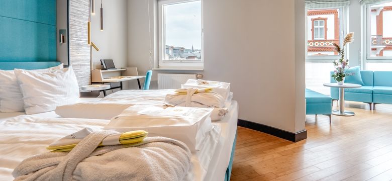 DAS AHLBECK HOTEL & SPA: Doppelzimmer Inselseite mit eingeschränktem Seeblick Typ 9 image #4