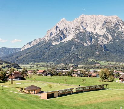 Offer: Summer Golf Special - IMLAUER Hotel Schloss Pichlarn