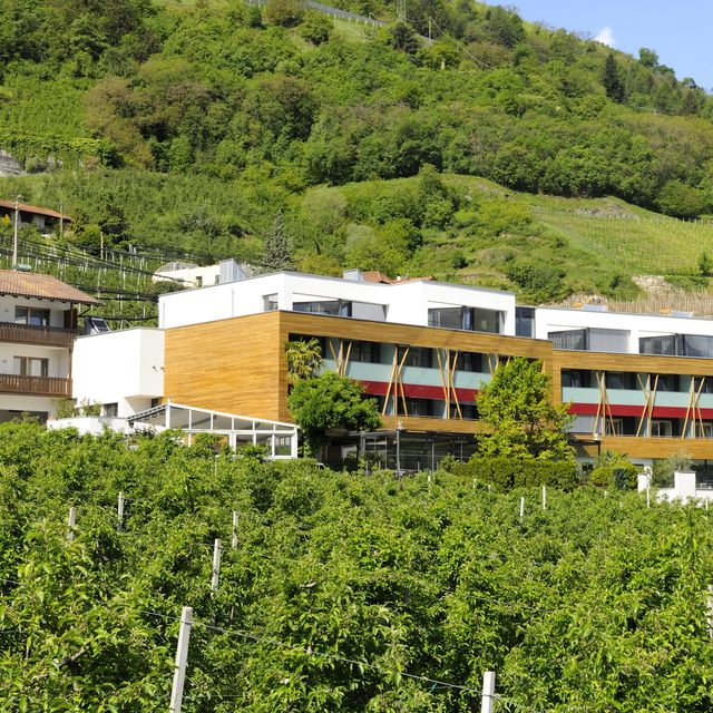 Bio- und Wellnesshotel Pazeider in Marling, Trentino-Alto Adige, Italy