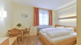 Doppelzimmer Standard 2/2