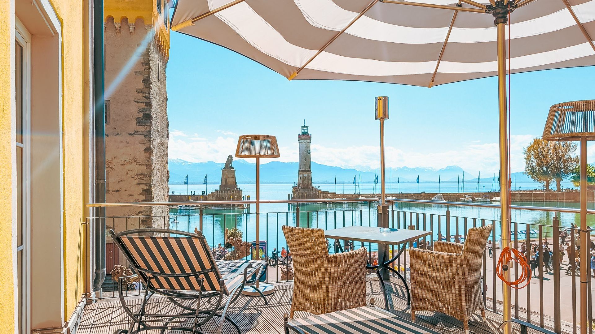 panorama_wellroom_deluxe_terrasse_yachthotel_helvetia_lindau_bodensee