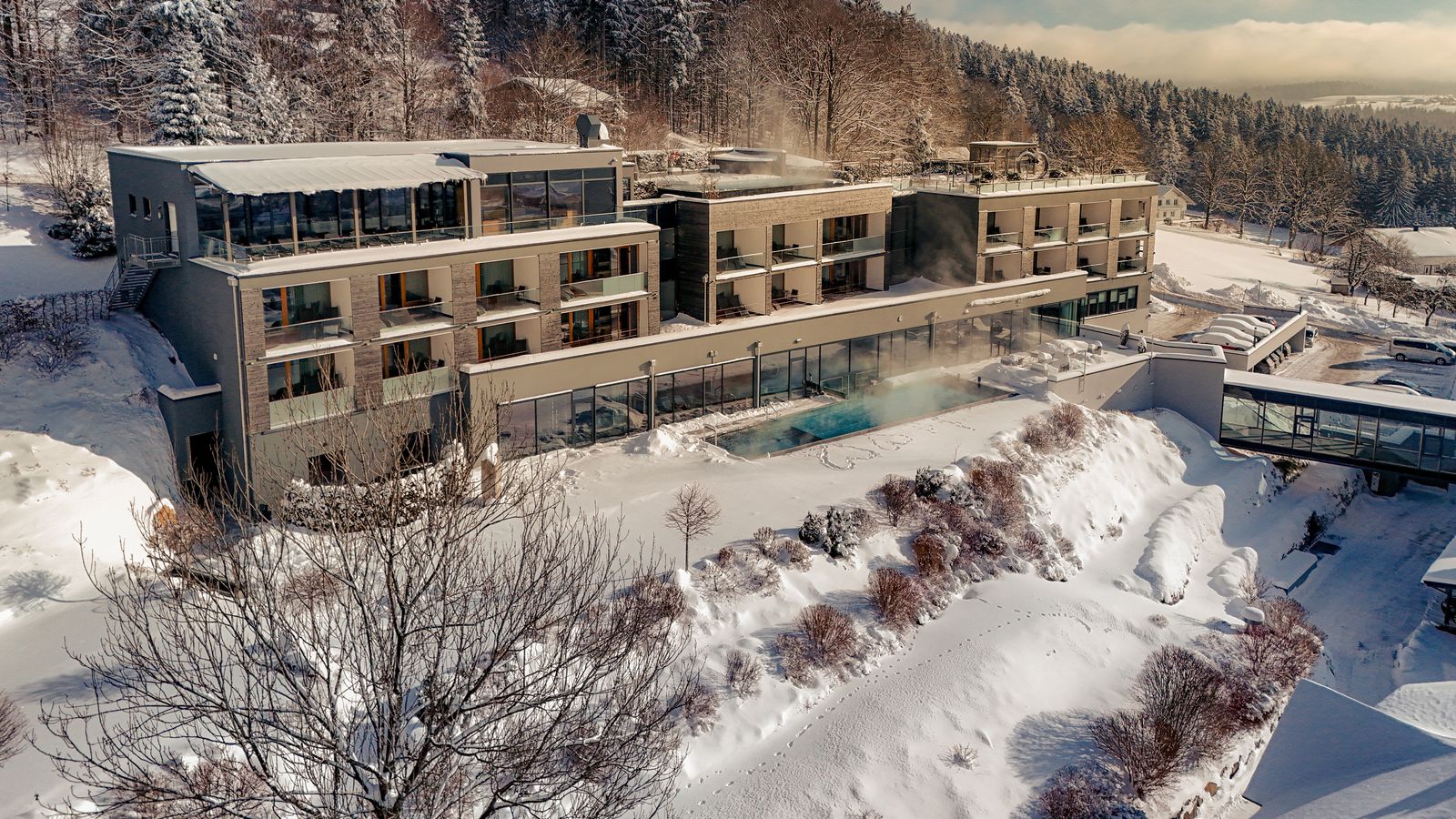 image #8 - Hüttenhof - Wellnesshotel & Luxus-Bergchalets