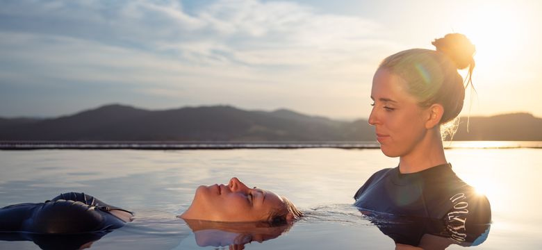 Hüttenhof - Wellnesshotel & Luxus-Bergchalets: Feel Good Days 2027