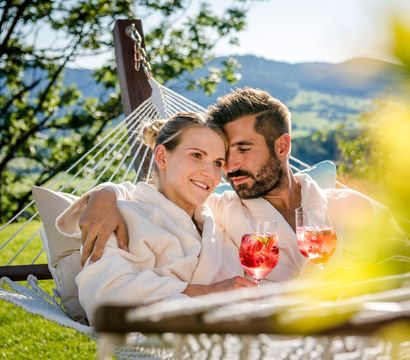 Adults Only Hüttenhof - Wellnesshotel & Luxusbergchalets: Sonnenstunden für die Seele 2025