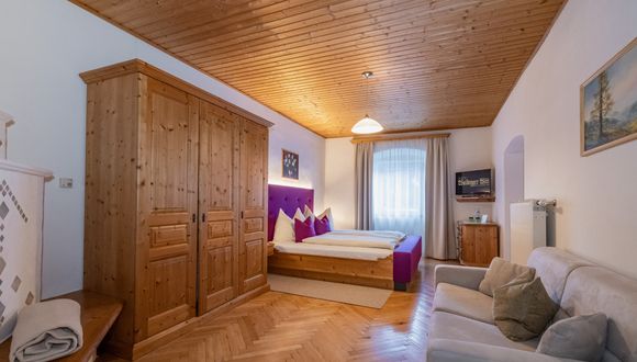 Family-Room room image #1