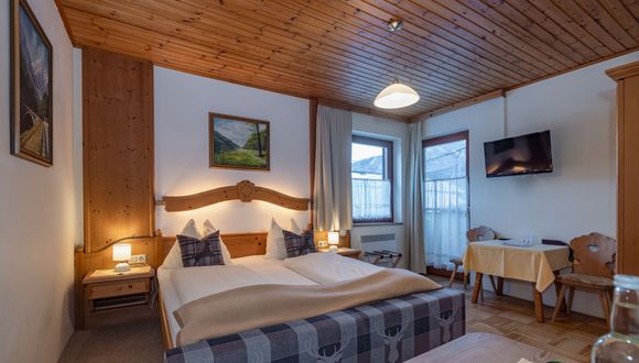 Double room room image #1