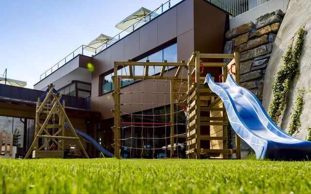 Spielplatz+ Terrassen