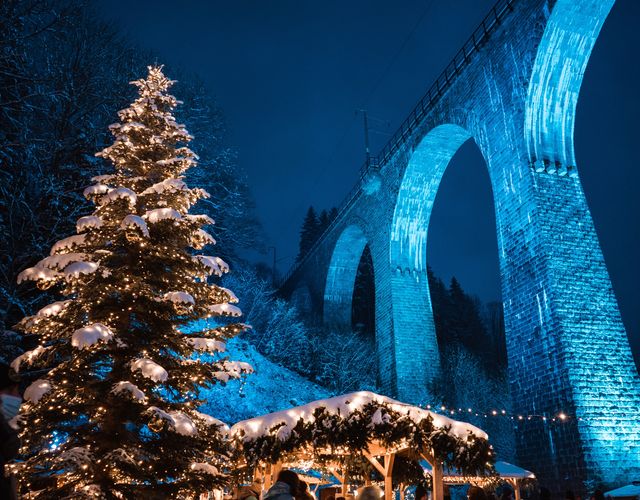 Angebot: HEIMELIGE SCHWARZWALD LIEBE: Adventzauber & Weihnachtsmarkt - Hotel Engel