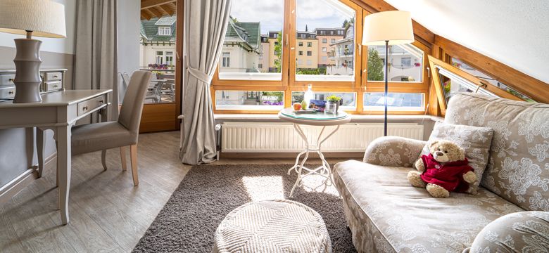 Romantischer Winkel - RoLigio® & Wellness Resort - Pearls by Romantik: Single Room "Turm Zimmer" image #2
