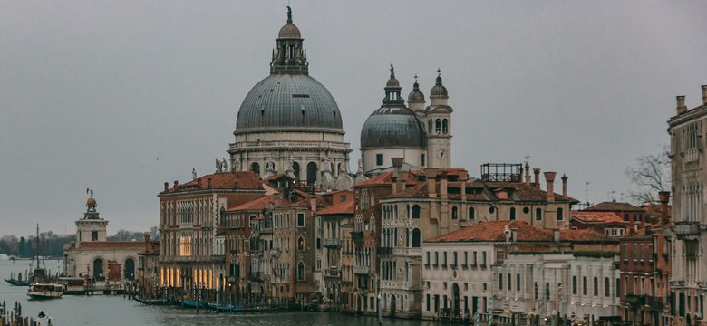 Quellenhof Luxury Resort Lazise: WELLNESS & VIP VENEDIG TRIP