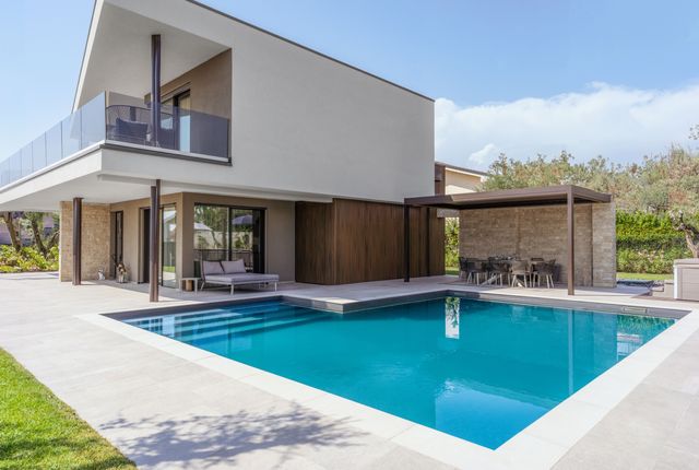 Lazise Pool Villa | Premium