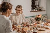 Verwöhnfrühstück für Erwachsener + Kinder ab 15 Jahre
