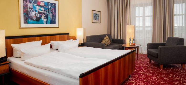 Sport- und Wellnesshotel Angerhof ****S: Doppelzimmer Klassik Hangseite image #2