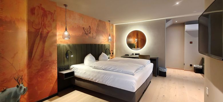 Sport- und Wellnesshotel Angerhof ****S: Spa-Suite mit Infrarotsauna zur Hangseite image #1