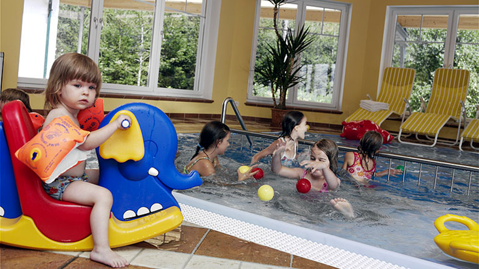 Kurz-mal-weg image 2 - Familotel Oberösterreich Kinderhotel Bruckwirt