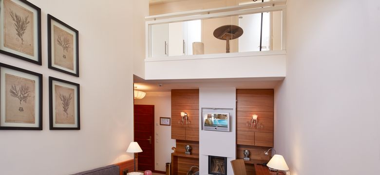 thermal retreat & wellness resort DAS MÜHLBACH: Galeriesuite image #1