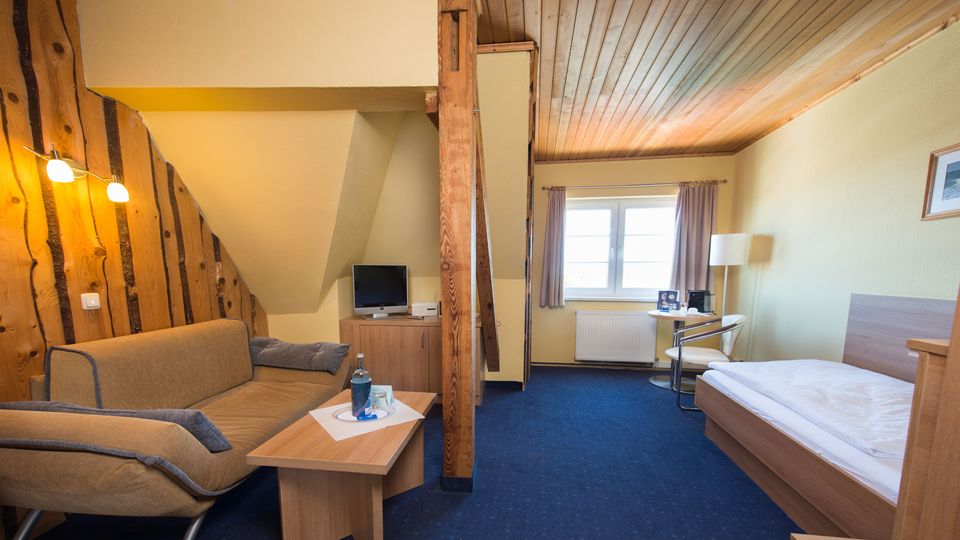 Einzelzimmer Komfort Stromseite