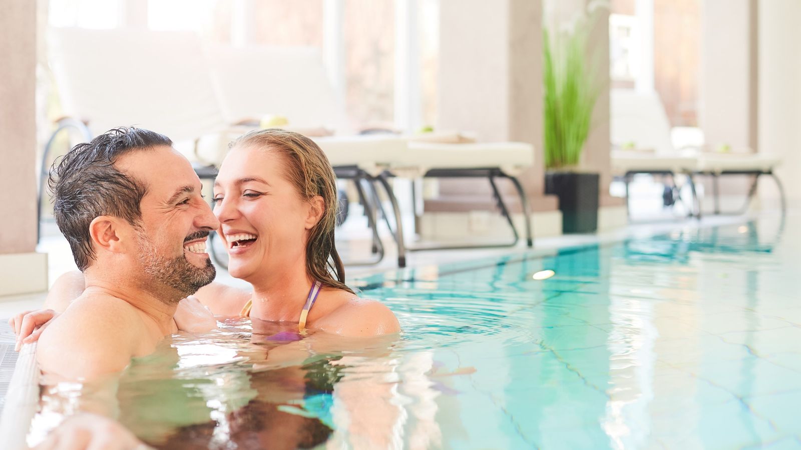 Innenpool mit Gegenstromanlage - Hanusel Hof ****S
