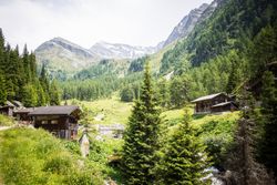 Sommerurlaub in der Landeckalm Hütte in Österreich