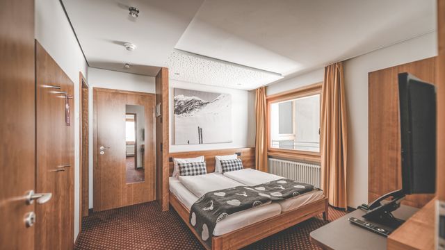 Alt: Doppelzimmer «18» (1-Raum)