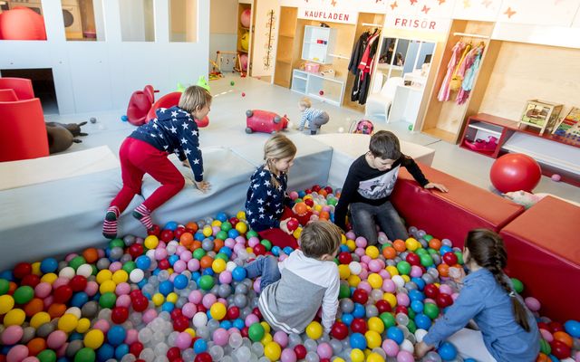 Kinderspielzimmer neben dem Restaurant